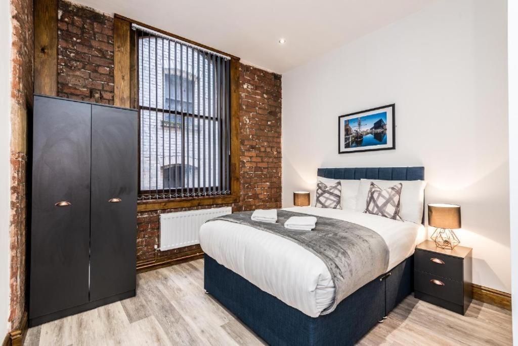 27 Stanley Street Aparthotel By Ustay Ліверпуль Екстер'єр фото