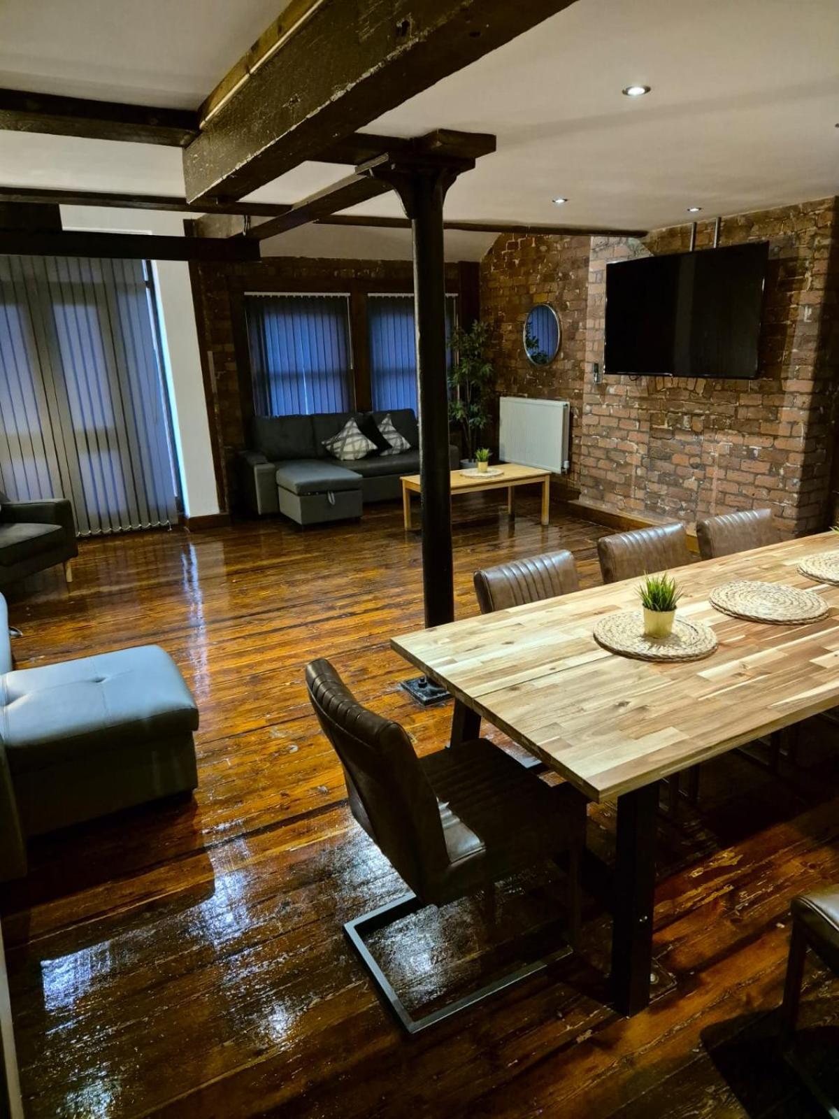 27 Stanley Street Aparthotel By Ustay Ліверпуль Екстер'єр фото